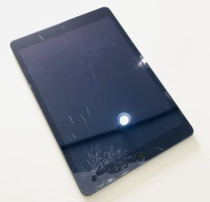 iPad7 フロントパネル交換