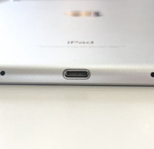 iPad6 ライトニング交換