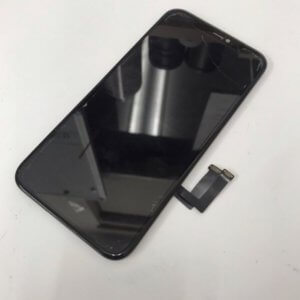 iPhone11 液晶交換