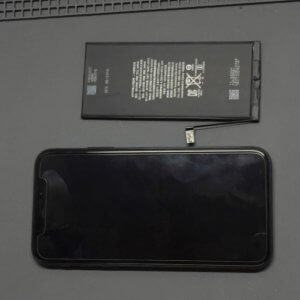 iPhoneXS 持ち悪化 バッテリー交換