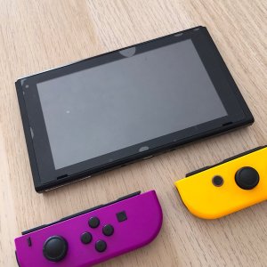 ニンテンドー Switch スイッチ 液晶交換修理