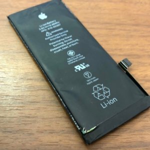 iPhone8 バッテリー交換