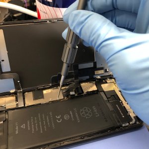 iPhone11 バッテリー交換