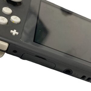 NintendoSwitchLite(ニンテンドースイッチライト) ゲームカードスロット修理