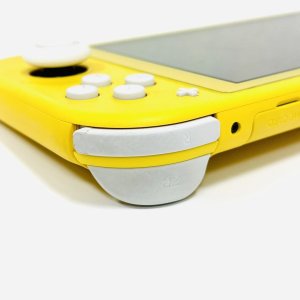 NintendoSwitchLite Rボタン修理