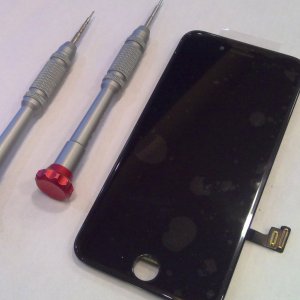 iPhoneSE3フロントパネル交換