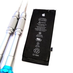 iPhone8 バッテリー交換