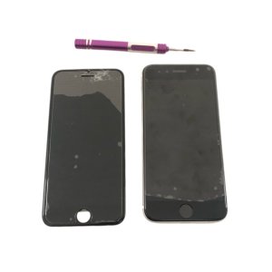 iPhoneSE2 フロントパネル交換