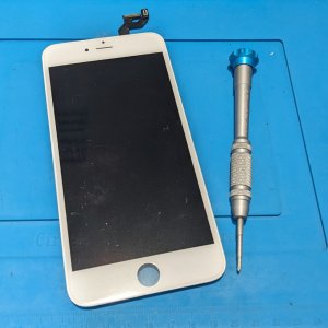 iPhone6S Plus 液晶交換