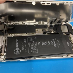 iPhone7 バッテリー交換修理