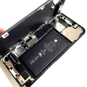 iPhone12 バッテリー交換