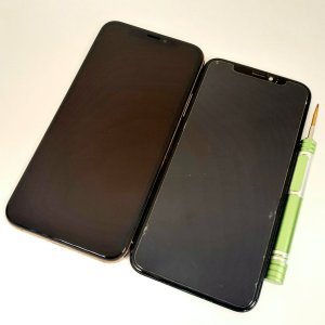 iPhoneXS 液晶交換修理