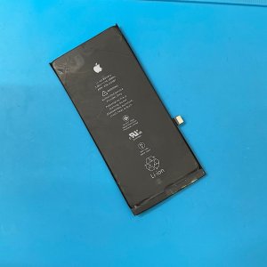 iPhone8Plus バッテリー交換修理