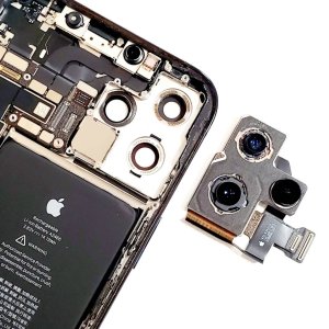 iPhone12Pro アウトカメラ交換
