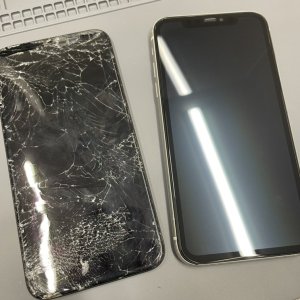 iPhone11 液晶交換