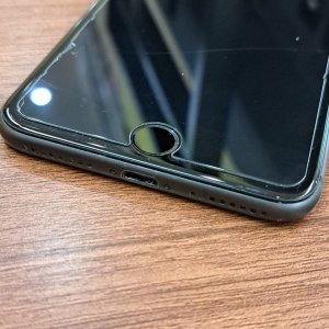 iPhone8 PLUS ライトニング交換