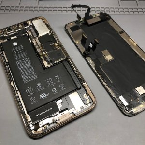 iPhoneXR 落下 タッチ不良 液晶交換