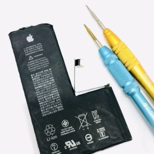 iPhoneXS バッテリー交換修理