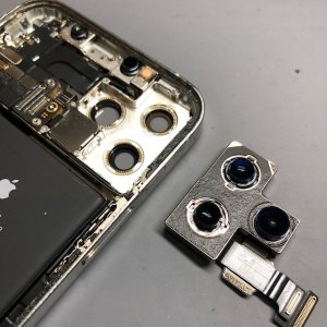iPhone12 アウトカメラ交換