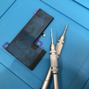 iPhoneXS バッテリー交換