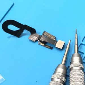 インカメラ 交換 iPhoneSE3 アイフォンSE 第3世代