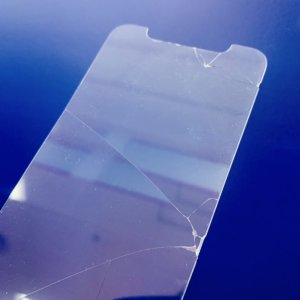 iPhone 強化ガラス 貼り換え 永久保証サービス