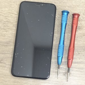 iPhone11 液晶交換