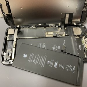 iPhoneSE2　バッテリー交換