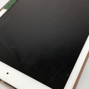 iPad 第五世代 デジタイザー交換