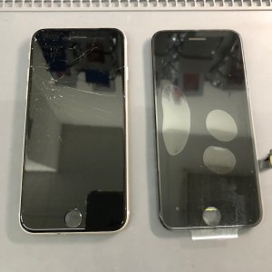 iPhoneSE3 液晶交換修理
