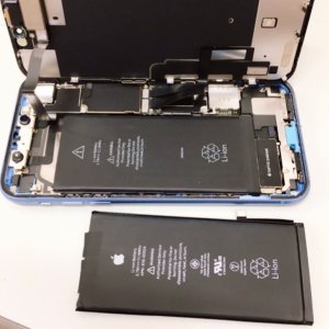 iPhoneXR バッテリー交換修理