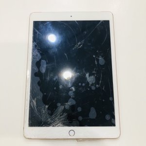 iPad7 フロントパネル交換