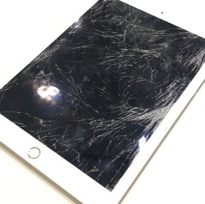 iPad6　液晶交換