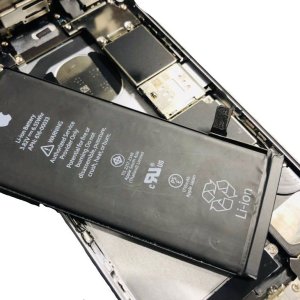 iPhone6S バッテリー交換