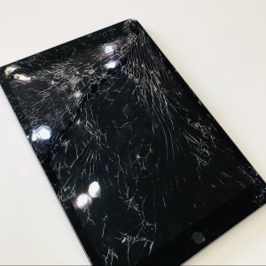 iPad7 パネル交換