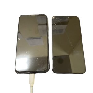 iPhone11ProMax　フロントパネル交換