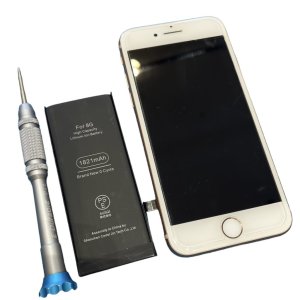 iPhone8 バッテリー交換