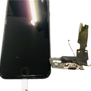 iPhoneSE2 ライトニング交換