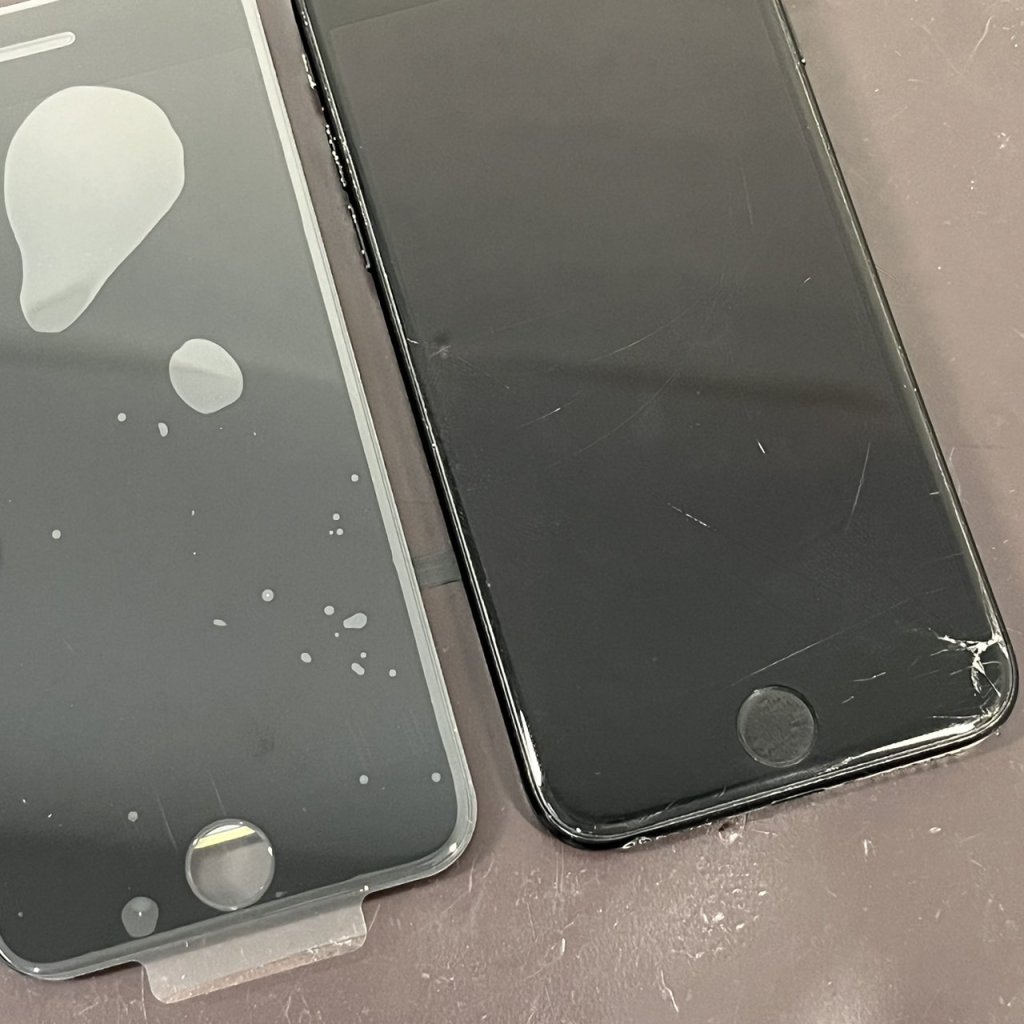 iPhoneSE2 液晶交換の修理