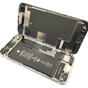 iPhoneSE2（iPhoneSE 第2世代）バッテリー交換