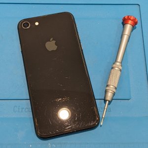 iPhone8 基板修理