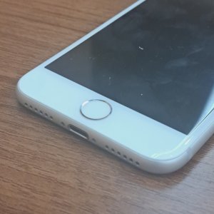 iPhone7 ホームボタン交換