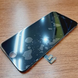 iPhoneSE3 液晶交換