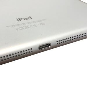 iPadAir コネクタ修理