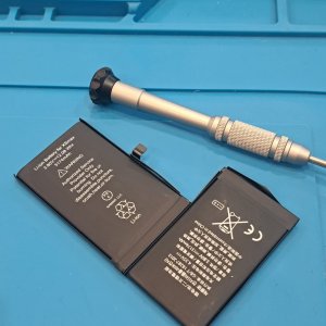 iPhoneXSMAX バッテリー交換