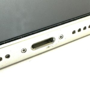 iPhone13 ライトニング ドックコネクター交換