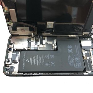 iPhone11ProMax バッテリー交換
