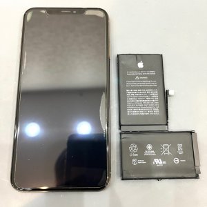 iPhoneXS Max修理 バッテリー交換｜川口市芝下