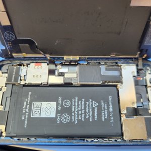 【iPhone12mini バッテリー交換】ご予約をされなくても即時修理受付をしております。ご来店お待ちしております!!｜高崎市稲荷台町