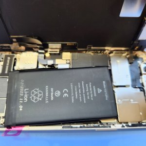 【iPhone12 バッテリー交換】当店はご予約をされてなくてもiPhone修理を承っております!突然の不具合などお困り時は是非ご相談下さいませ!｜前橋市清野町